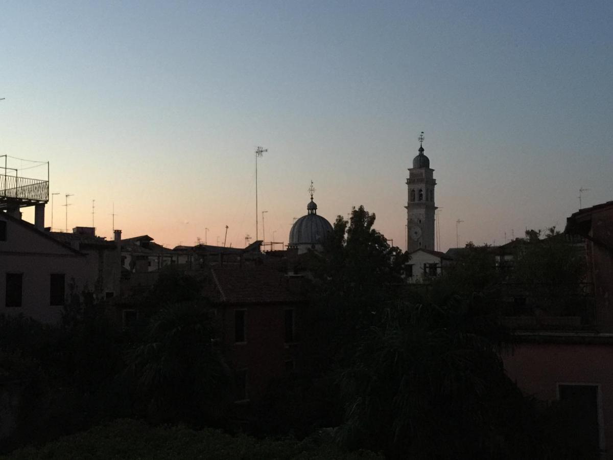 Monolocale Luminosissimo Leilighet Venezia Eksteriør bilde